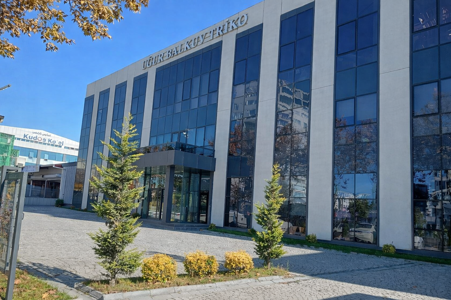 Uğur Balkuv İdari Binası Genel Görünüm