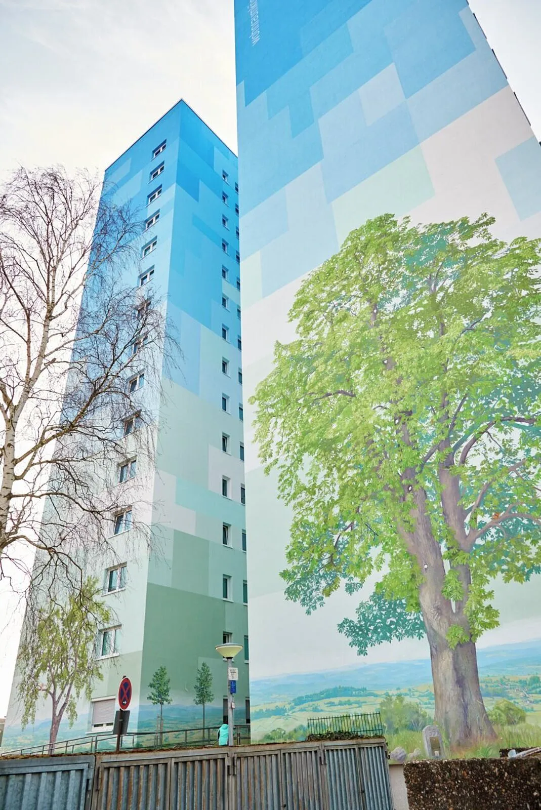 Langen Feldbergstrasse Yüksek Yapı Projesi Dış Cephe