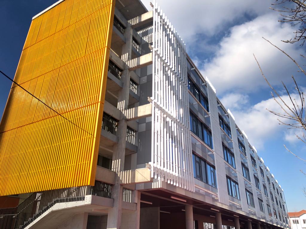Eşref Bitlis Anadolu Lisesi 1